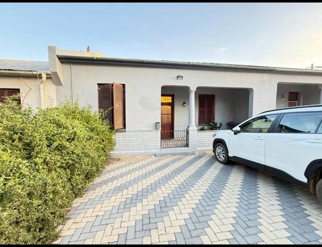 2 BEDROOM HOUSE FOR SALE IN DE MOLEN